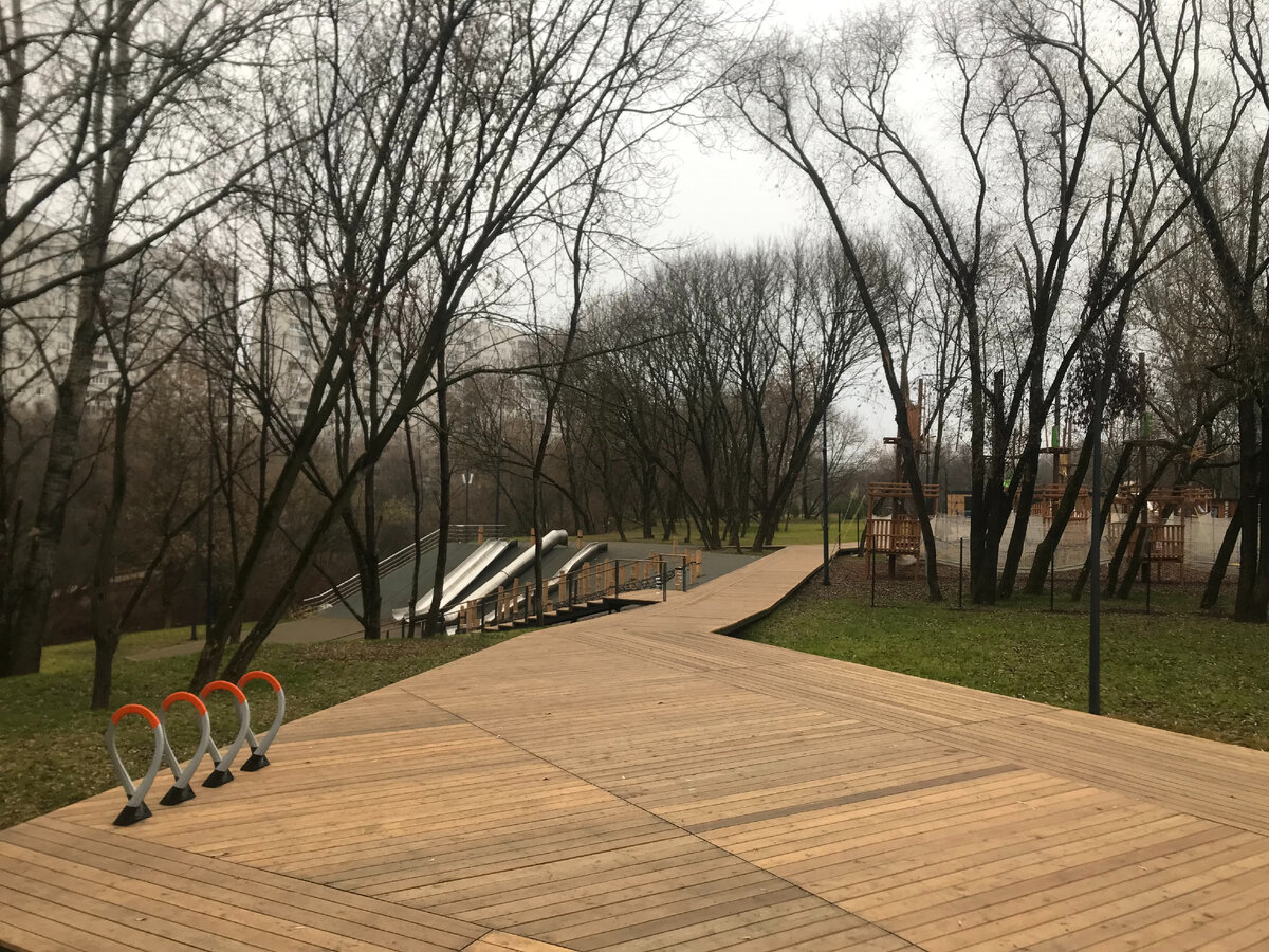 Деревянные дорожки Парка Яуза