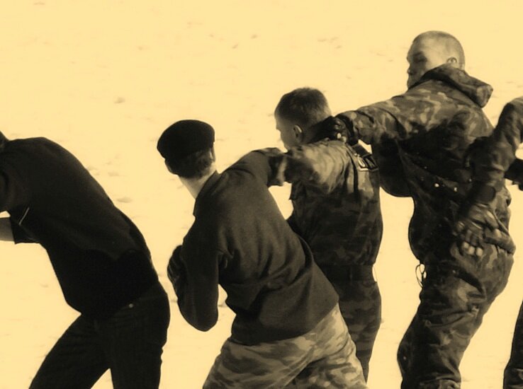 Свальный бой на тренировке клуба "Стрелы Перуна"