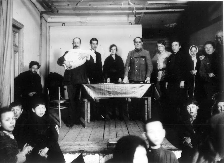 Луначарский (Анатолий Васильевич) октябрит, 1924 год