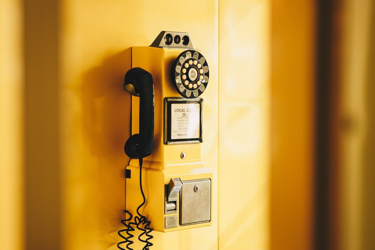     Кто придумал дисковой телефон? Интересная история культового устройства!