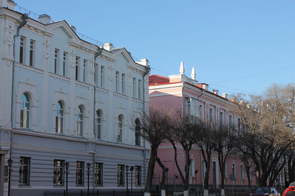 Увы, адреса не записал