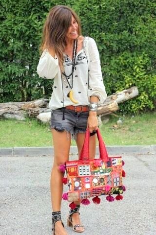 И бохо, и модные тренды гармонируют в одном образе