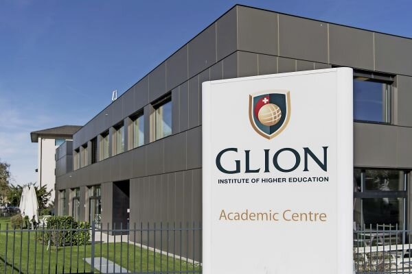 Glion занимает 1 место в мире по репутации среди работодателей в индустрии гостеприимства