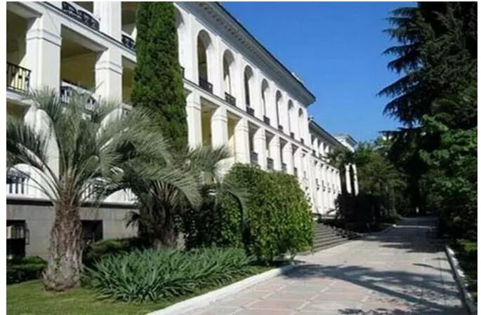 Пансионат сочи лысая гора 34. Отзывы о санатории сочинский. Санаторий имени ворошилова сочи. Отзывы о санатории сочинский. Отзывы о санатории сочинский.