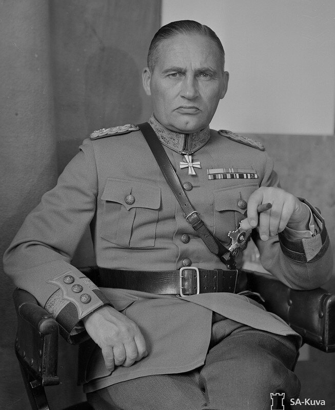 Командующий Корельской армией генерал Хуго Эстерман