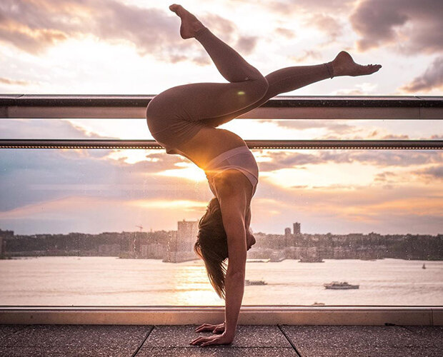 adellbridges/instagram.com