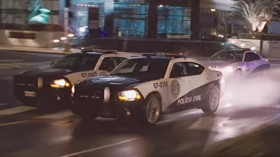 I see three police cars this morning. Dodge Charger Police car Форсаж. Форсаж 5 dodge Charger Police. Форсаж 5 dodge Charger Police car. Додж Чарджер Форсаж 5 полицейский.