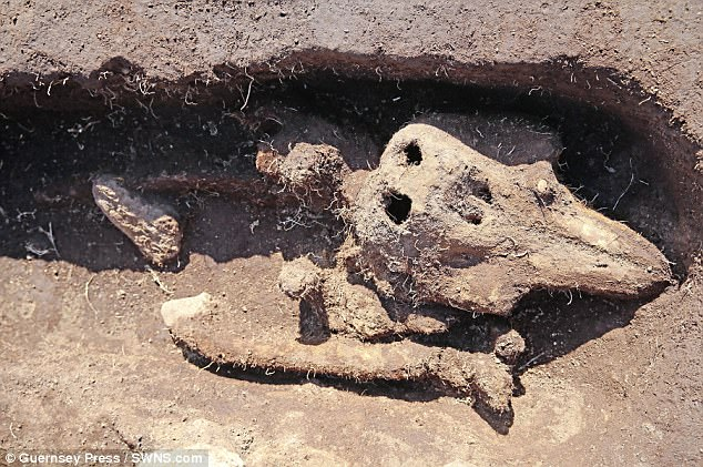 Сама могила