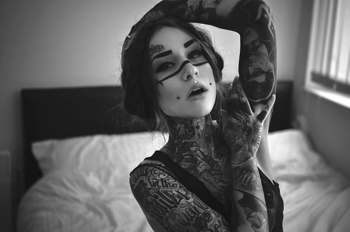 Monami Frost