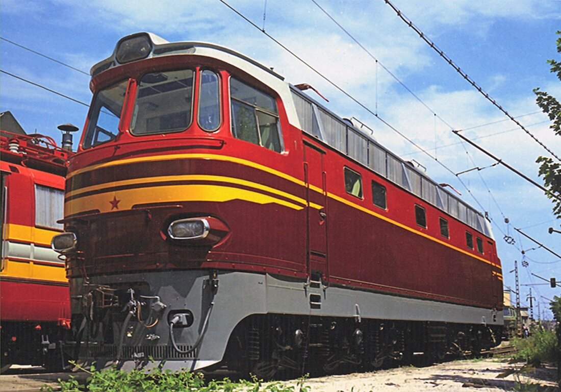 Чс200 электровоз. Электровоз чс4 001. Чс4 226. Чс-4 локомотив. Чс4 квр.