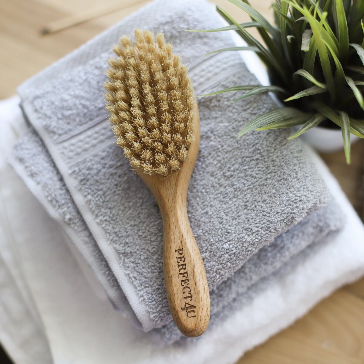 Детская щёточка PERFECT4U с натуральной щетиной