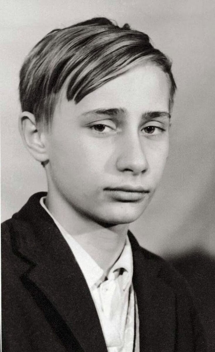 Владимир Путин в 1966 году. Фото взято из Google картинки