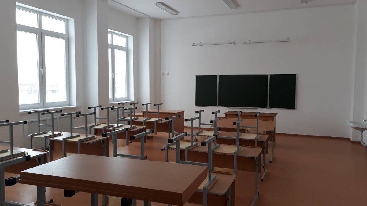     Контракт с подрядчиком, который выполнял капремонт в школе №14 в Нижнем Новгороде, расторгнут. Об этом рассказали в областном минобре.