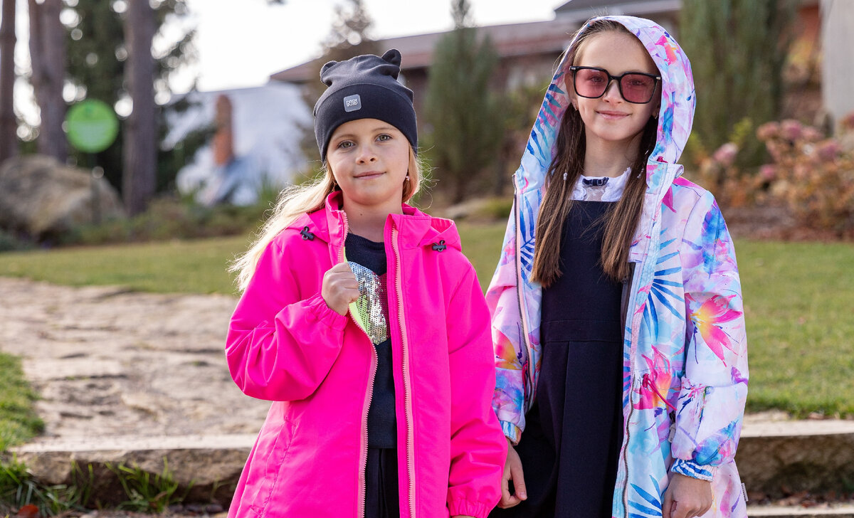 Парки и плащи из мембраны для девочек