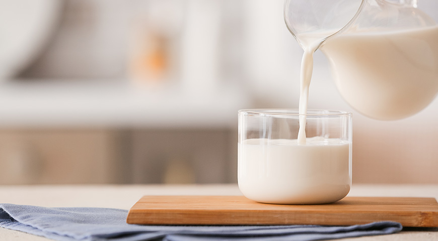 О пользе молочных продуктов известно всем, но споры о том, что же полезнее: молоко или кефир, ряженка, йогурты, не утихают. Что же, давайте разбираться.-2