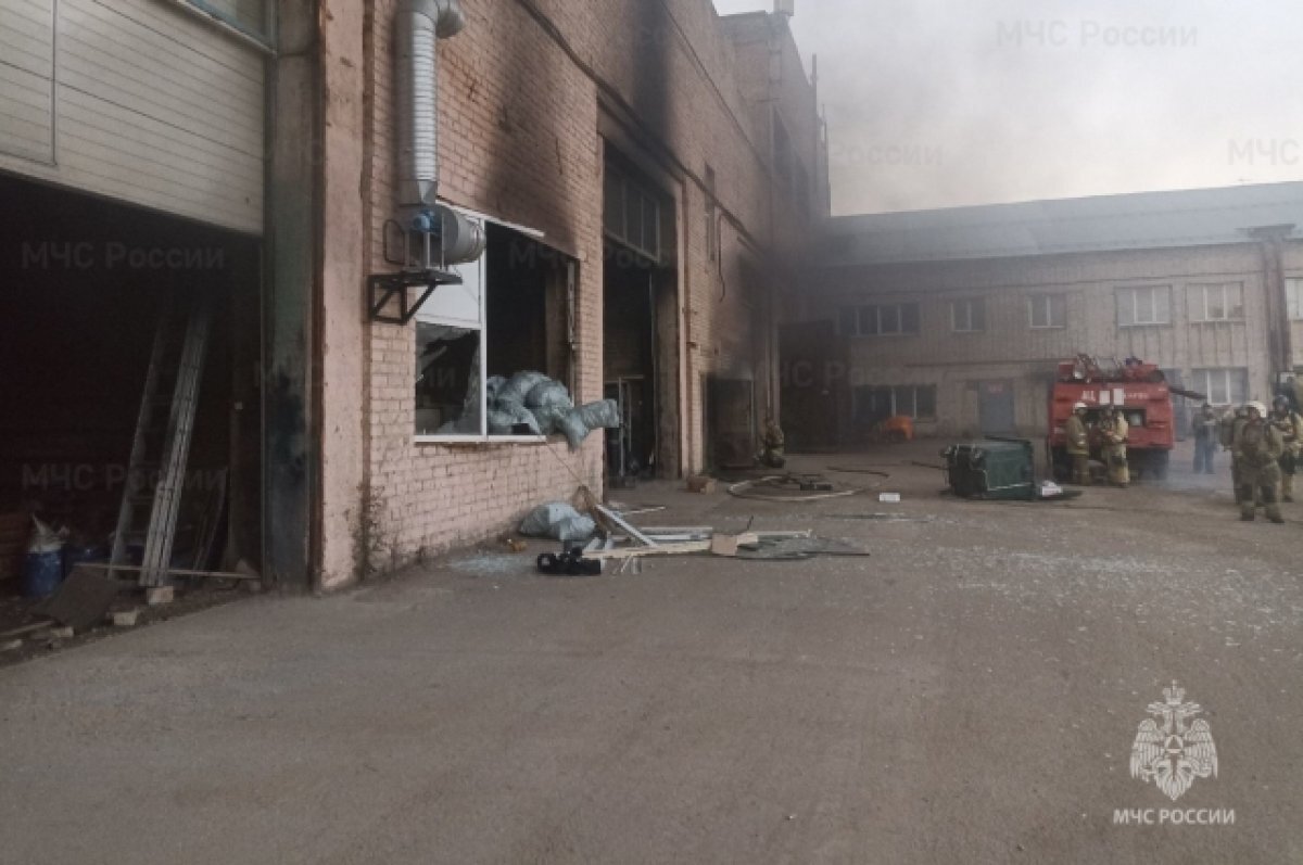    В Кирове при пожаре в гаражном боксе три человека получили ожоги