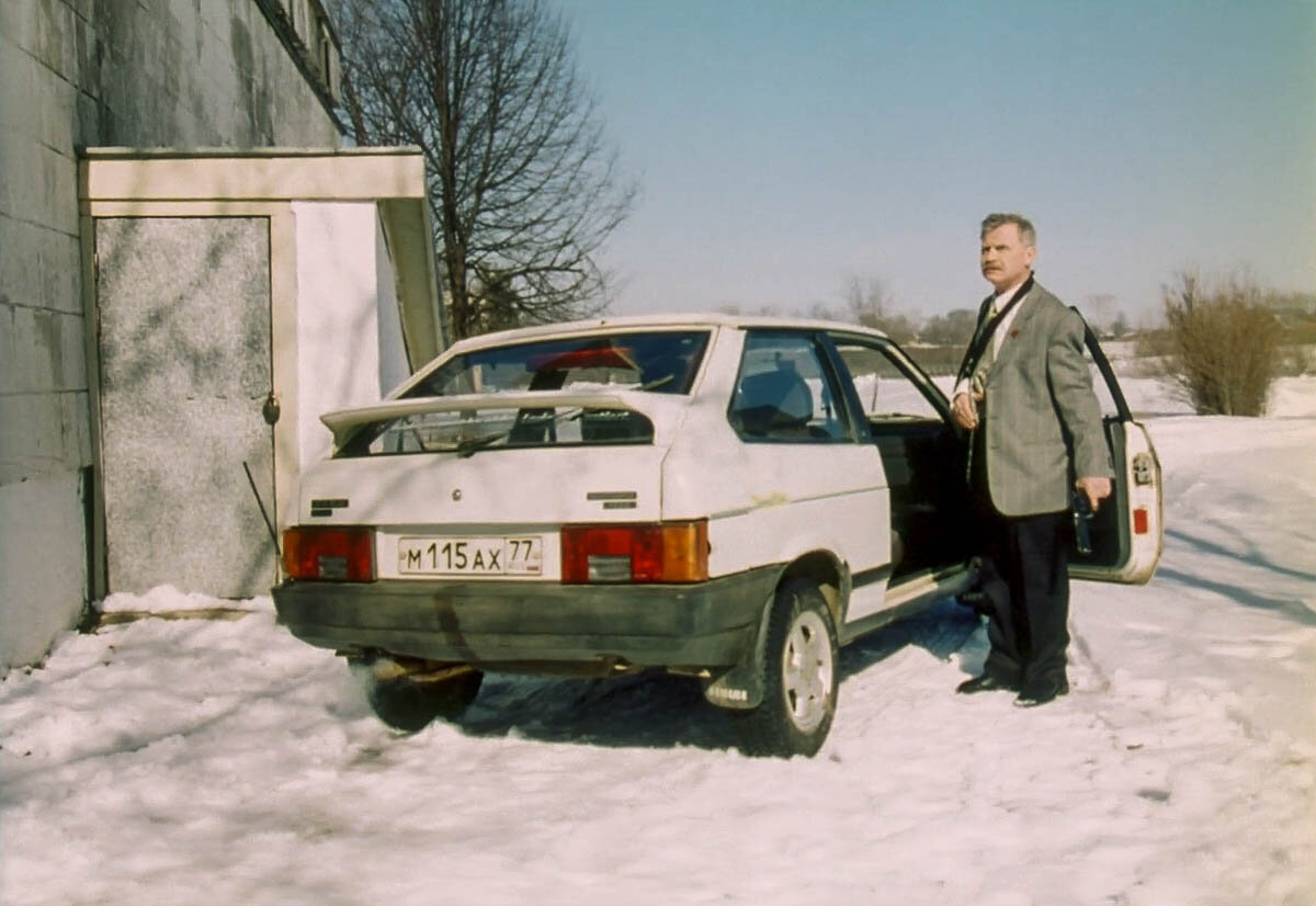 Николай Васильевич Горский и его друг Юрий были тертыми калачами. Первый из ВДВ, второй бандит со стажем. Интересно, за что сидел Классик? Друзья все продумали до мелочей.-4