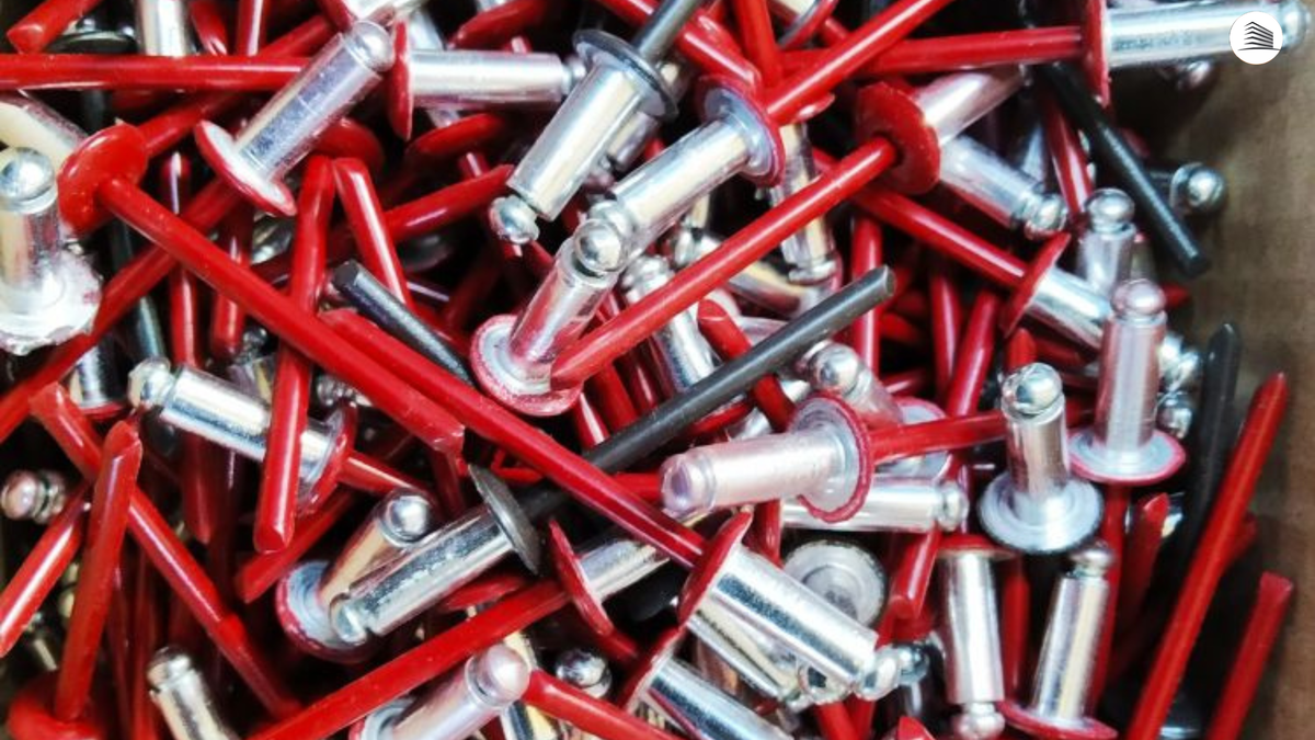 Заклепки для забора-жалюзи