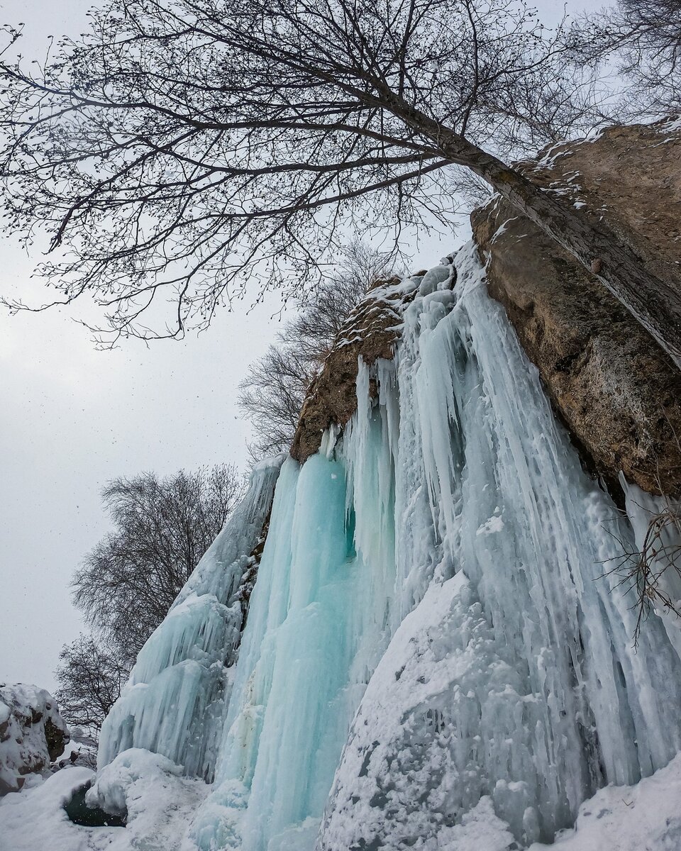 Водопад в Абзаново Архангельский район зимой