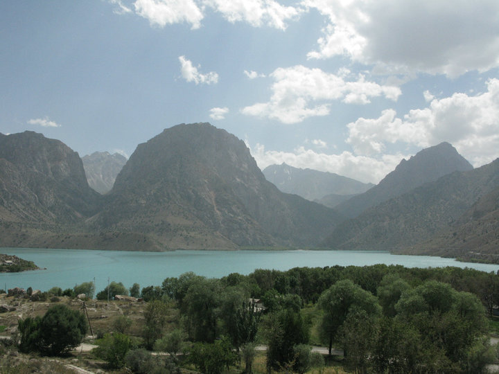 Таджикистан Искандеркуль село