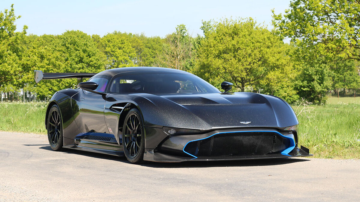 Aston Martin Vulcan | Авто Мир | Дзен