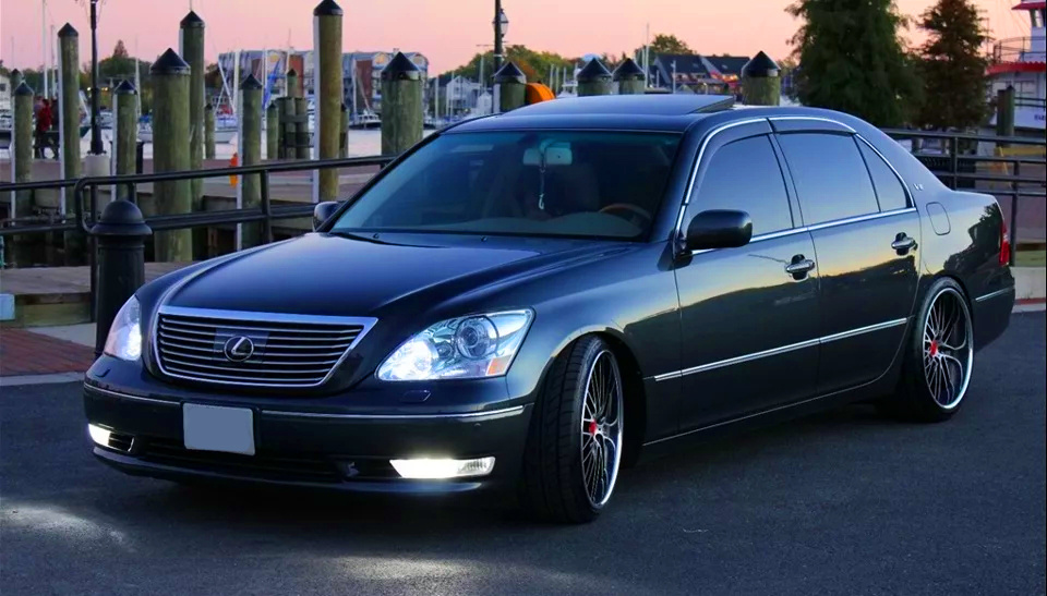 Lexus LS430