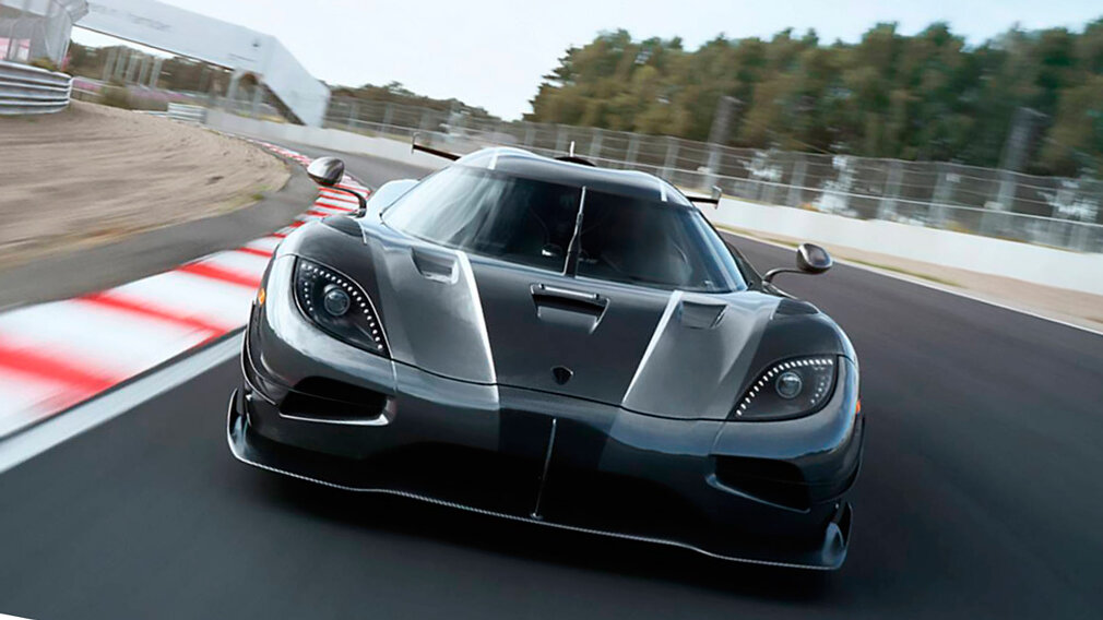 Koenigsegg 2022 РєРѕРЅС†РµРїС‚