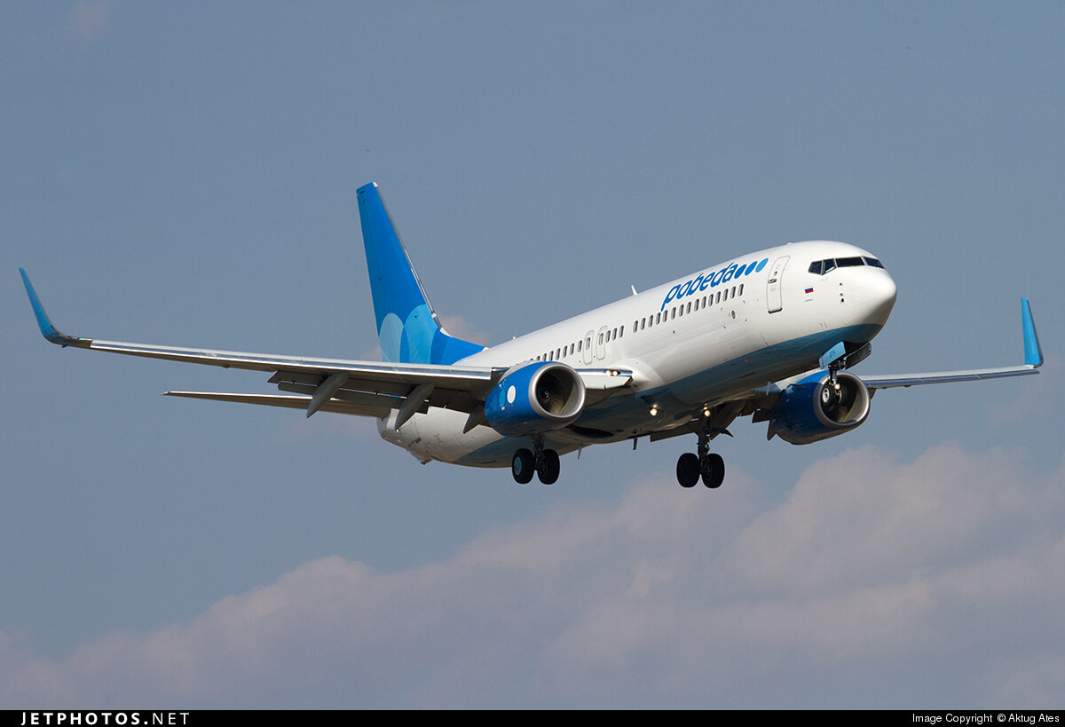 Boeing 737-800 авиакомпании "Победа" с б/н VQ-BTH, который задел хвостом полосу 21.02.2019. Фото (с) Aktug Ates, https://www.jetphotos.com/photo/8026758