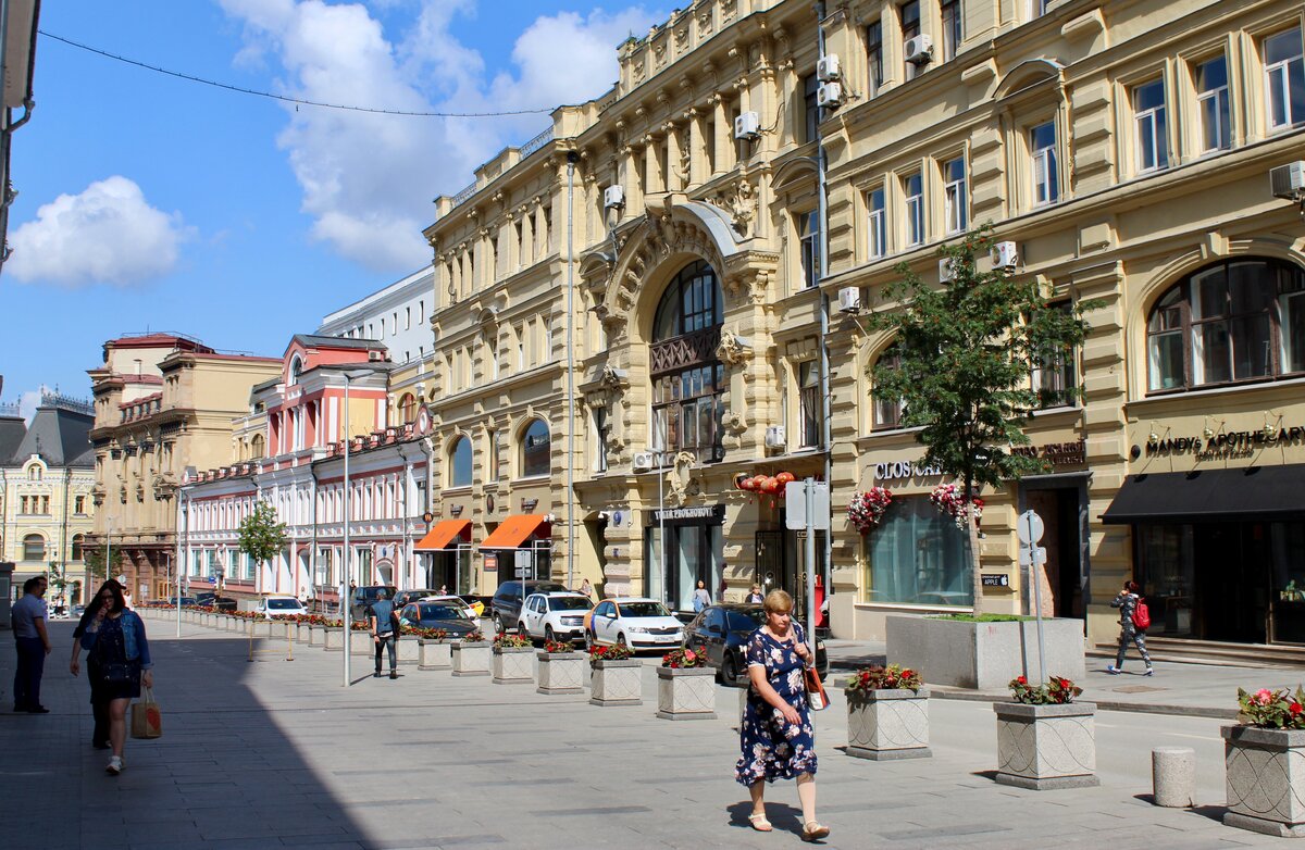 где находится кузнецкий мост в москве