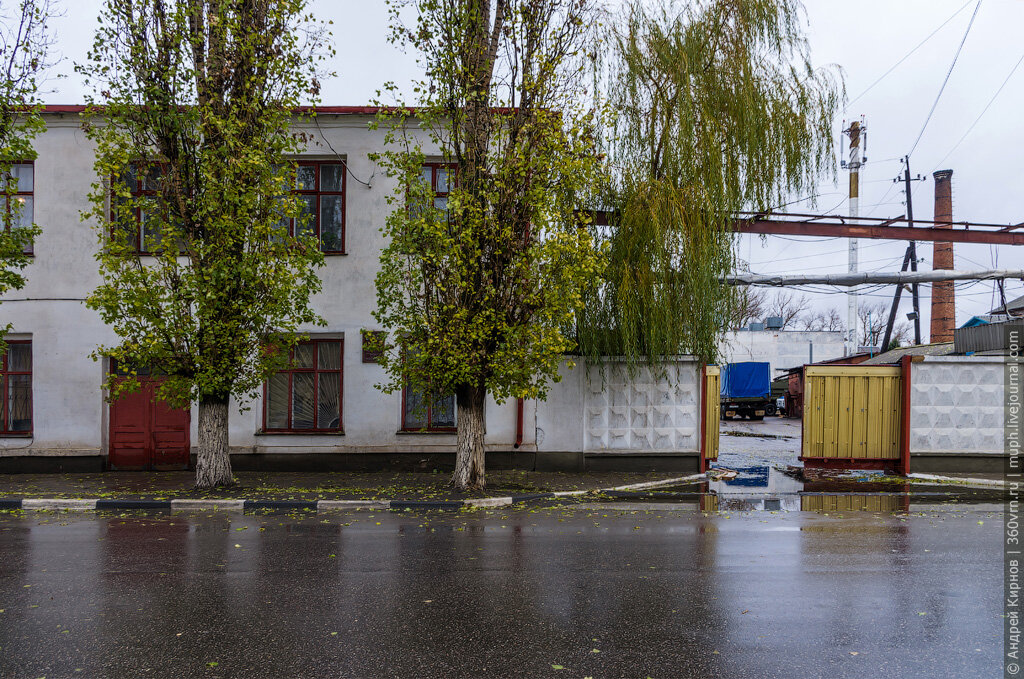 Фасад административного здания