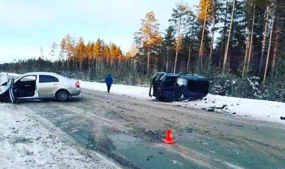 Последствия лобового столкновения.