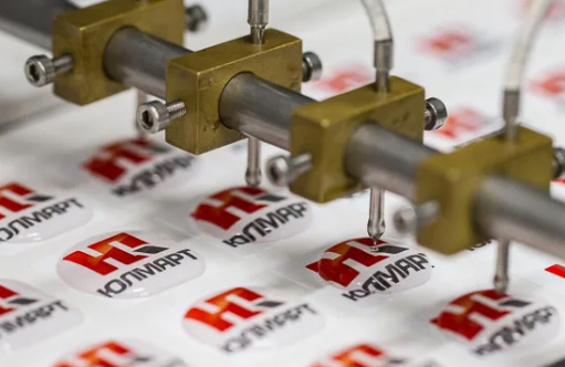 Наклейки с полимерной заливкой