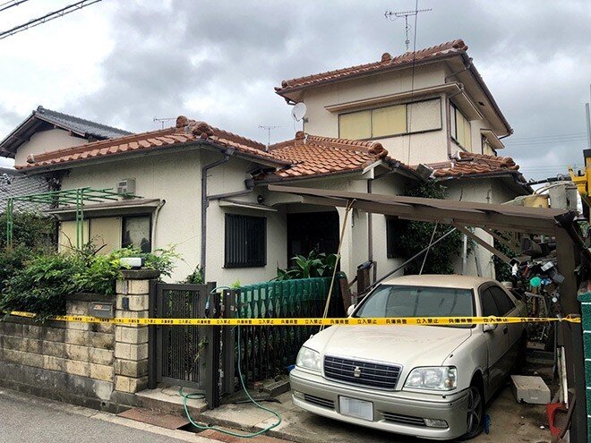 Пустой дом в Мики, префектура Хёго, где десятки собак содержались в ужасных условиях. Снимок сделан 23 сентября 