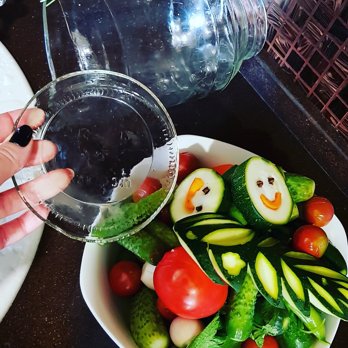 Эт у меня банка разбилась при стерилизации 