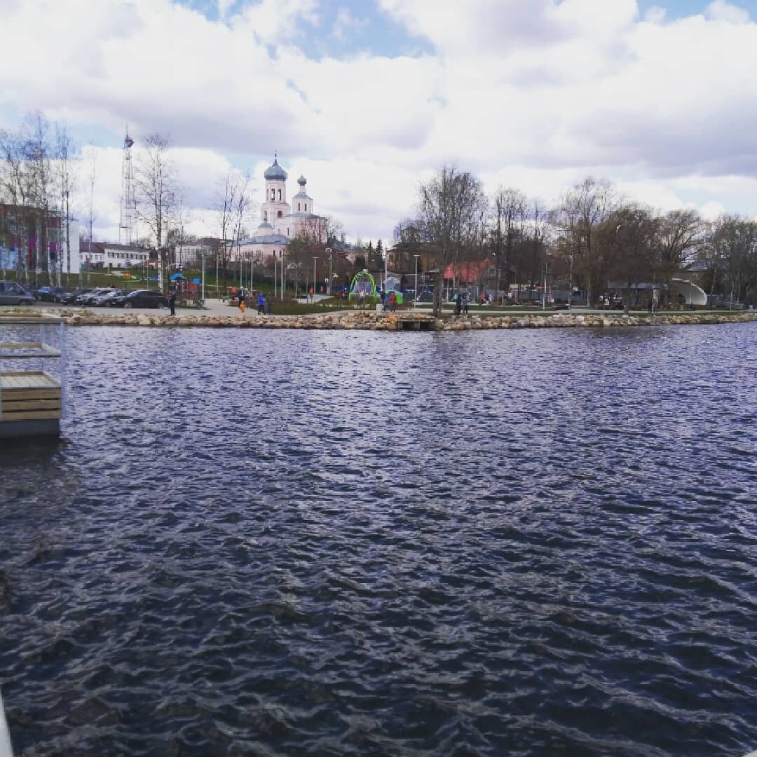 Новая на тот момент набережная в Валдае
