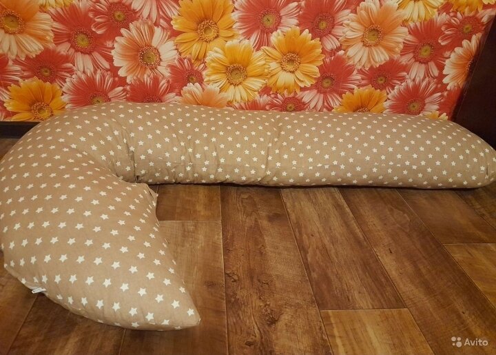 Не фоткайте вещи на полу, это неэстетично! Хотя мне просто некуда было положить огромную подушку😴