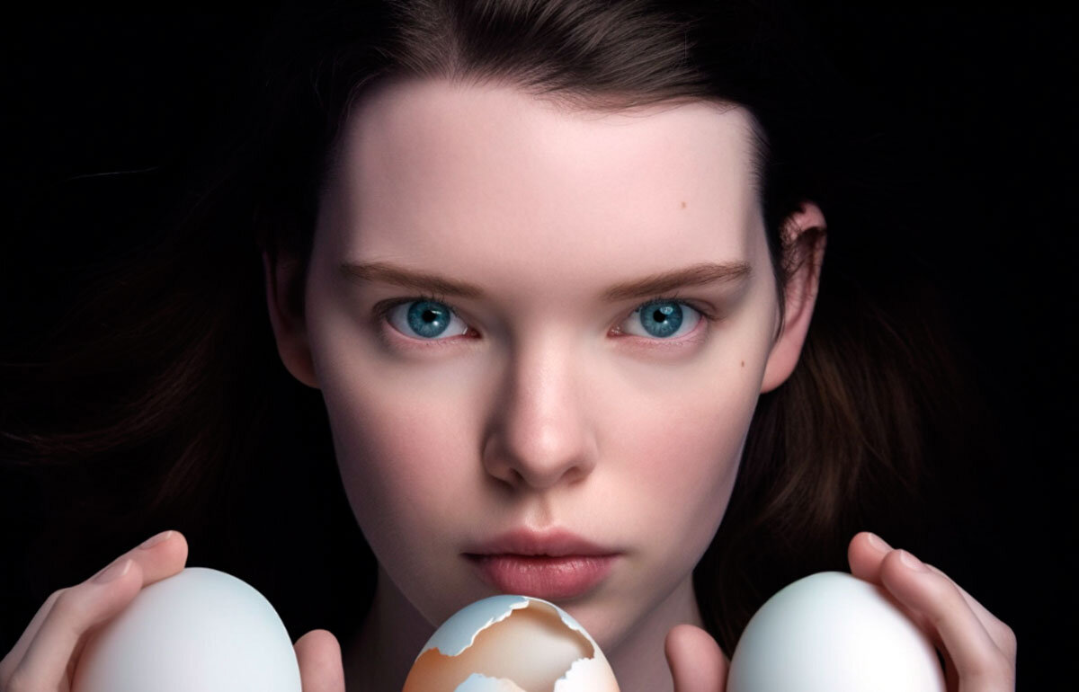 Нарцисс похож на птенца, который не смог вылупиться из своего яйца