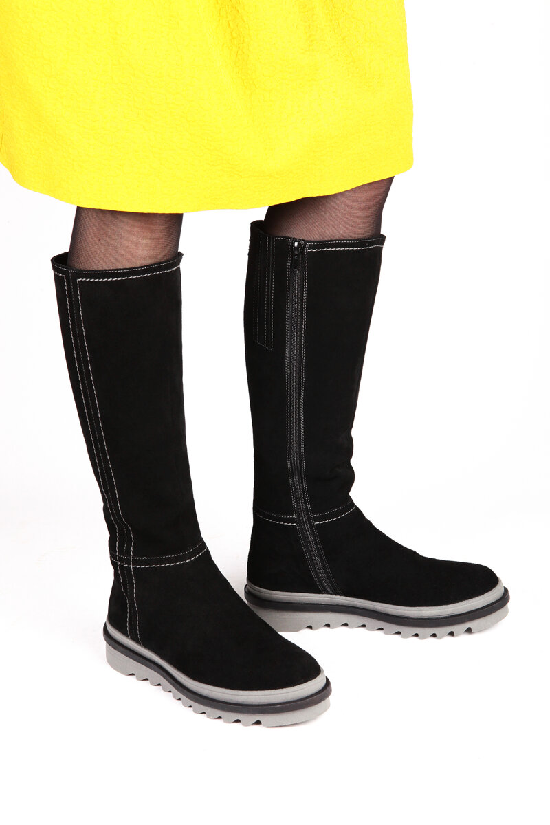 юничел бурки женские. юничел, ботинки 4в0201. юничел сапоги замша. сапоги зимние юничел tajga 5h8031. обувь юничел ботинки 5d8562.