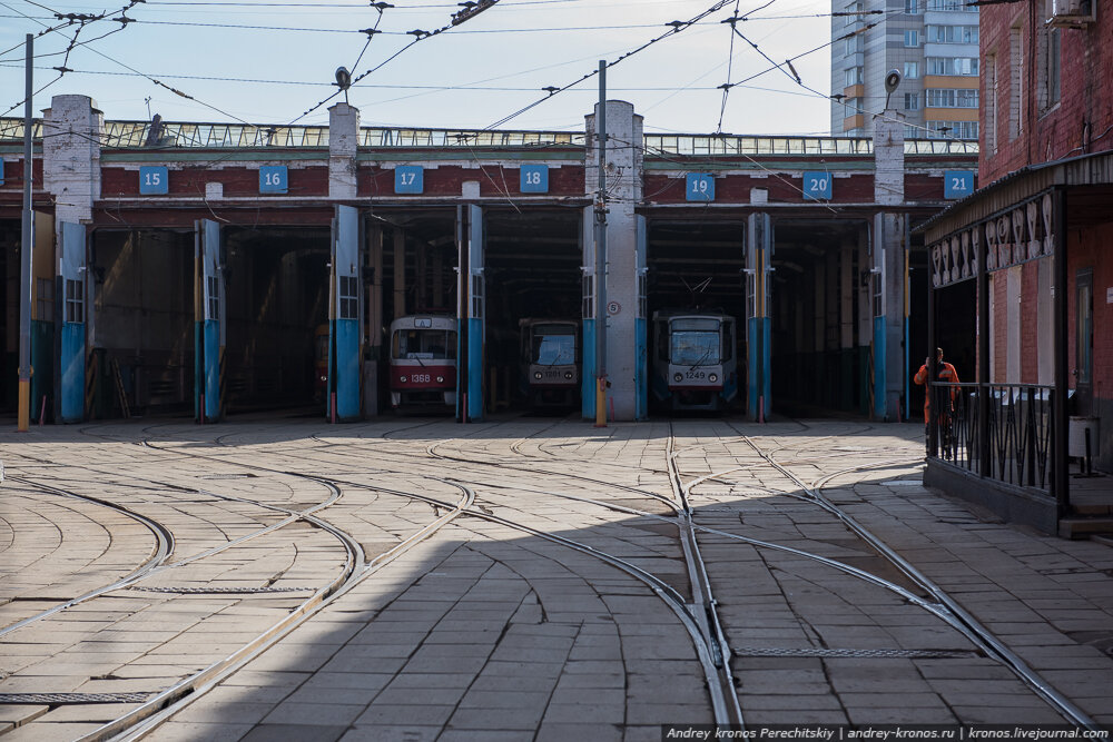 Трамвайное депо. Трамвайное депо Калитники. Трамвайное депо Артамонова. Пермь трамвайное депо 2021. Трамвайное депо на Таганке.