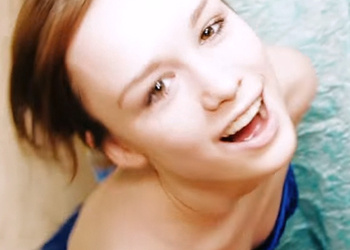 Совсем недавно досрочно вышел из тюрьмы Сергей Семенов за примерное поведение и сразу же стал центром внимания многих СМИ и журналистов. Однако, популярность сразу же вернулась и к самой Диане Шурыгиной. На этот раз в сети появилась информацией о том, что раньше она занималась проституцией. 
Свое расследование в этом вопросе начал Илья Анищенко — друг семьи Семеновых, который по профессии является профайлером, т.е. экспертом по выявлению лжи. Когда Илья узнал историю про Сергея и Диану, то сам изъявил желание помочь ему в этом вопросе. После этого он провел собственное расследование в котором ему помогали друзья бывшего осужденного, благодаря чему им удалось собрать немало компромата на Шурыгину. По словам самого же Ильи, он смог раздобыть довольно интересные и любопытные факты из жизни Дианы, которая в настоящее время является звездой интернета, сообщило издание Starhit.