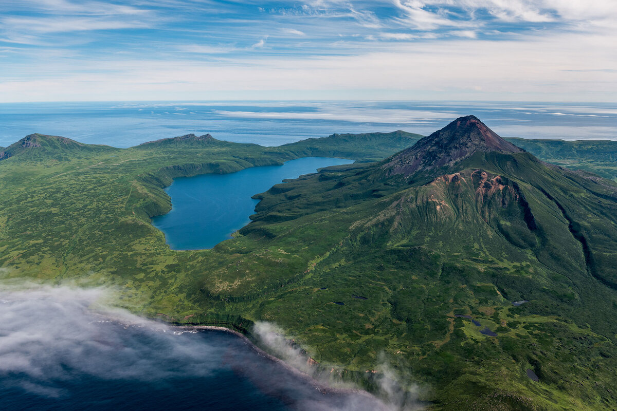 Вулканы Курильских островов