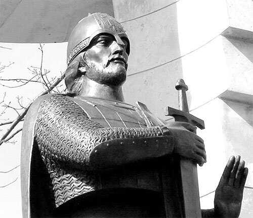 Памятник Александру Невскому в с. Усть-Ижора