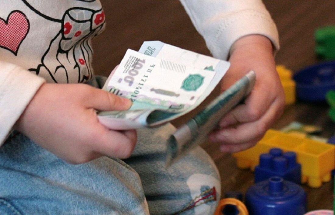 Картинка с сайта: http://inftaiga.ru/zlostnaya-alimentshhitsa-v-kuzbasse-oplatila-dolg-chtoby-vernut-voditelskie-prava (Найдено через Яндекс.Картинки)