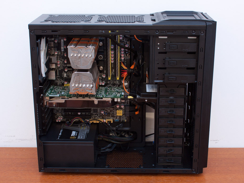 Alienware 2012. кастомные ноутбуки. игровой пк 2012. пк adx ultimate gaming. корпус для пк с нижним расположением блока питания.