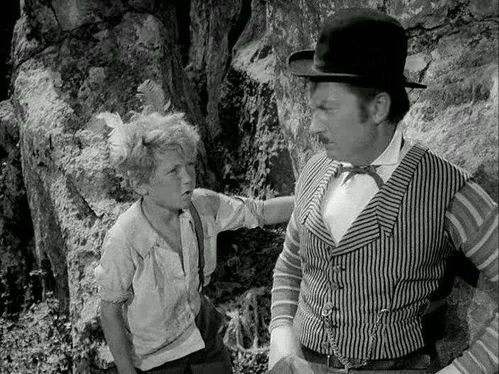 Зинуля в комедии гайдая. Гайдай кавказская пленница. Зинуля в комедии гайдая. Зинуля в комедии гайдая. Зинуля в комедии гайдая.