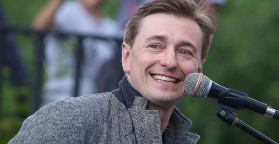Поставь палец вверх, если тоже его любишь!
