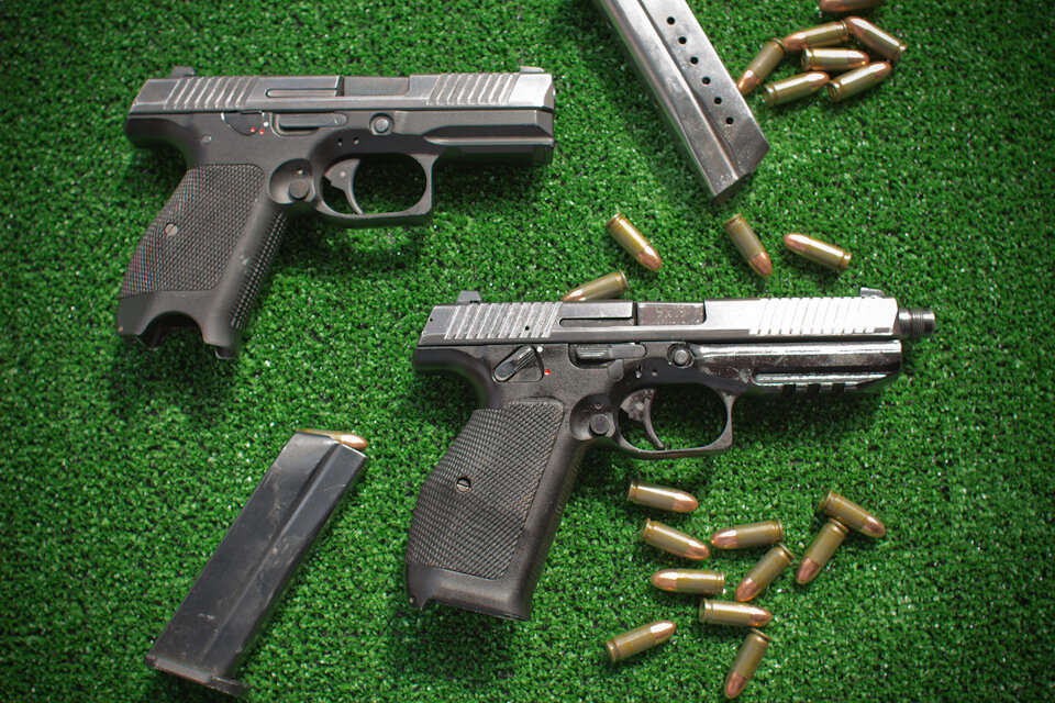 Пистолеты ПЛ-15 и ПЛ-15К