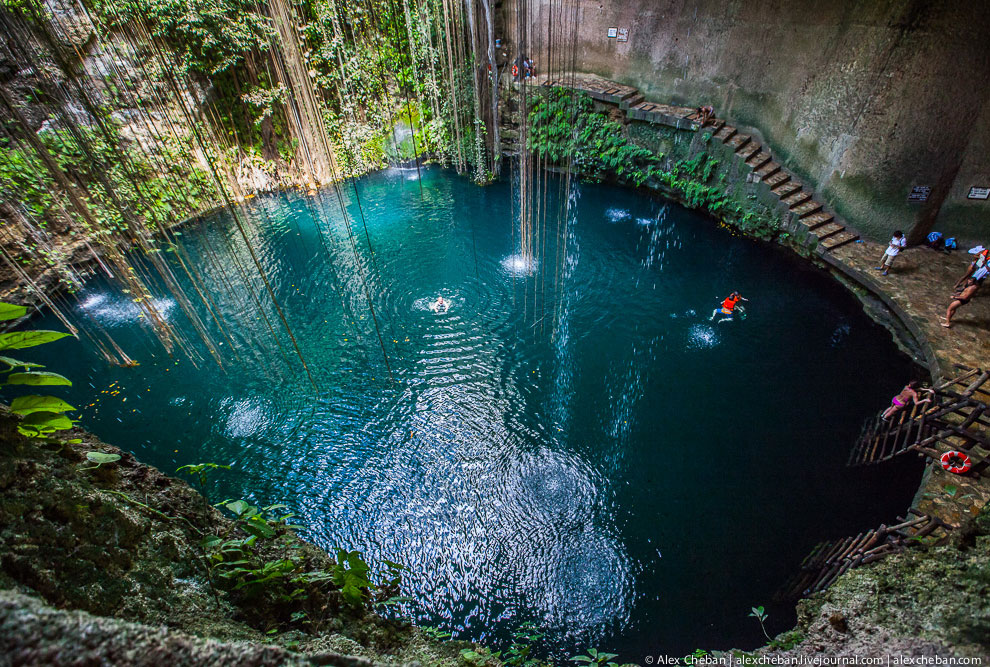 Парк Xcaret подземная река