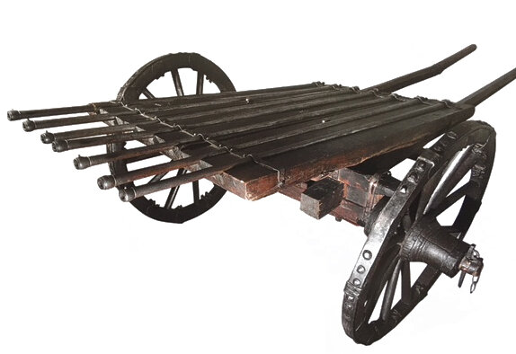 "Сорока". Середина 16 века. Из книги "Коллекция музея".  ВИМАИВиВС. Санкт-Петербург.