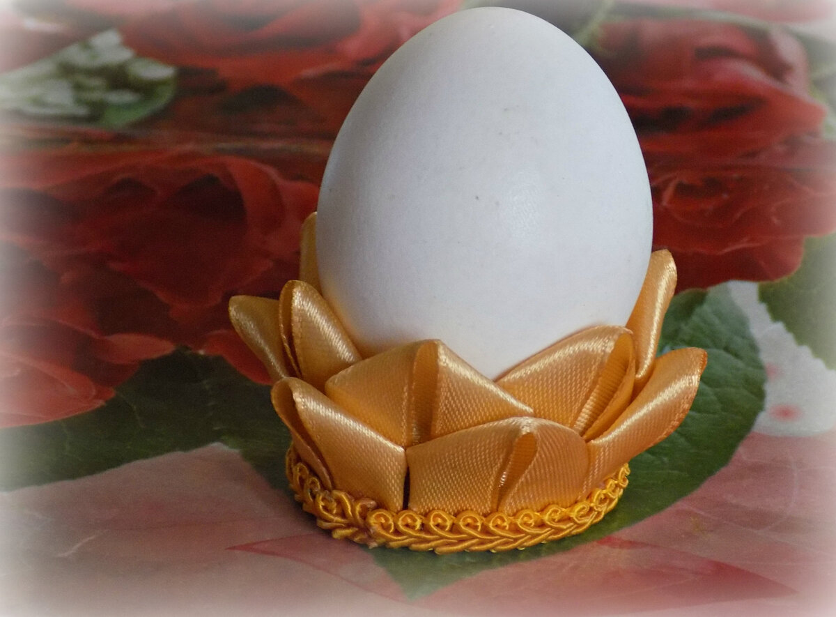 Декоративные Пасхальные яйца своими руками Канзаши мк